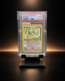 Smeargle #30/75 — Neo Discovery 1ª Edición — PSA 8